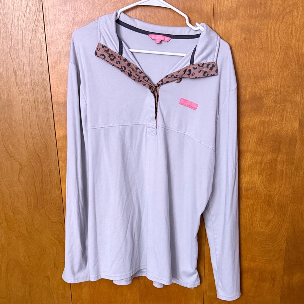 Simply Southern Light Gray Top with Pink Accents